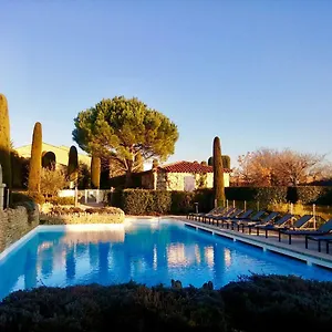 https://bastidon-a-gordes-avec-piscine.fr-provencehotel.com